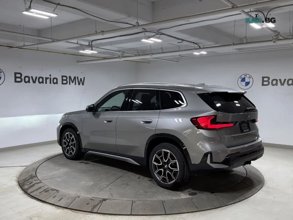 BMW X1 xDrive28i* HARMAN KARDON* КОЖА* ПОДГРЕВ* ПАНО* , снимка 3 - Автомобили и джипове - 55801052