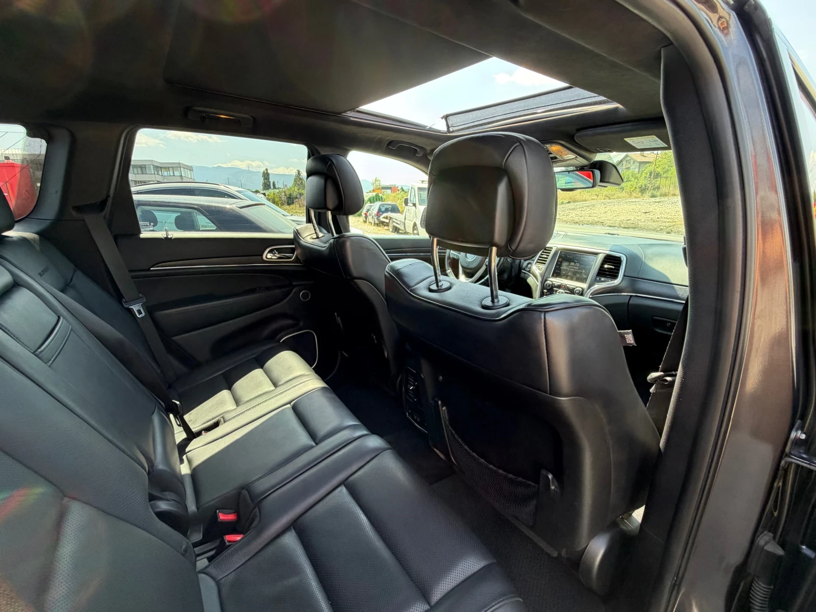 Jeep Grand cherokee ТОП* СОБСТВЕН ЛИЗИНГ, снимка 15 - Автомобили и джипове - 55852567