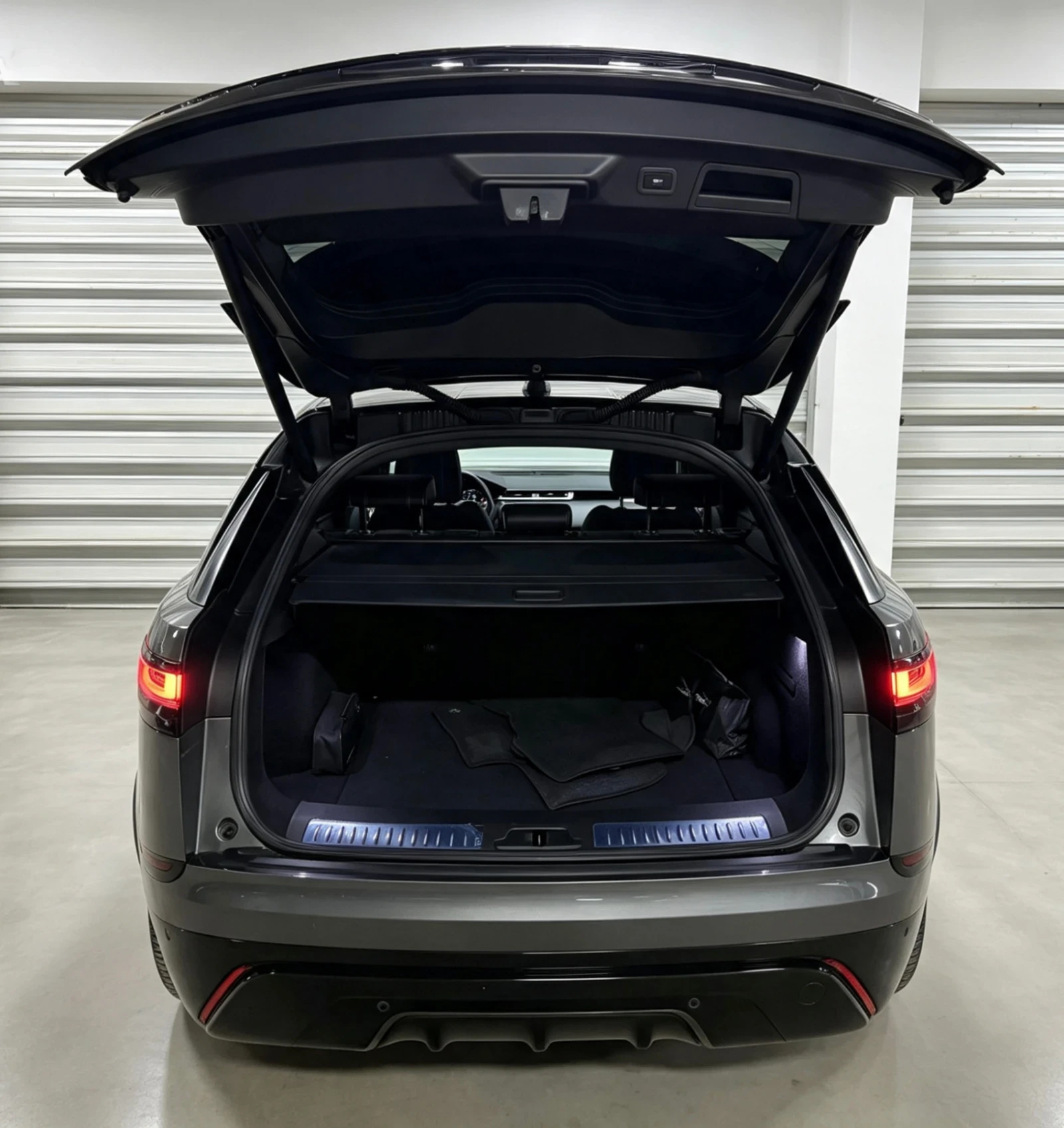 Land Rover Range Rover Velar 2.0D R-Dynamic | 6м. ГАРАНЦИЯ | Лизинг | Meridian , снимка 17 - Автомобили и джипове - 55941033