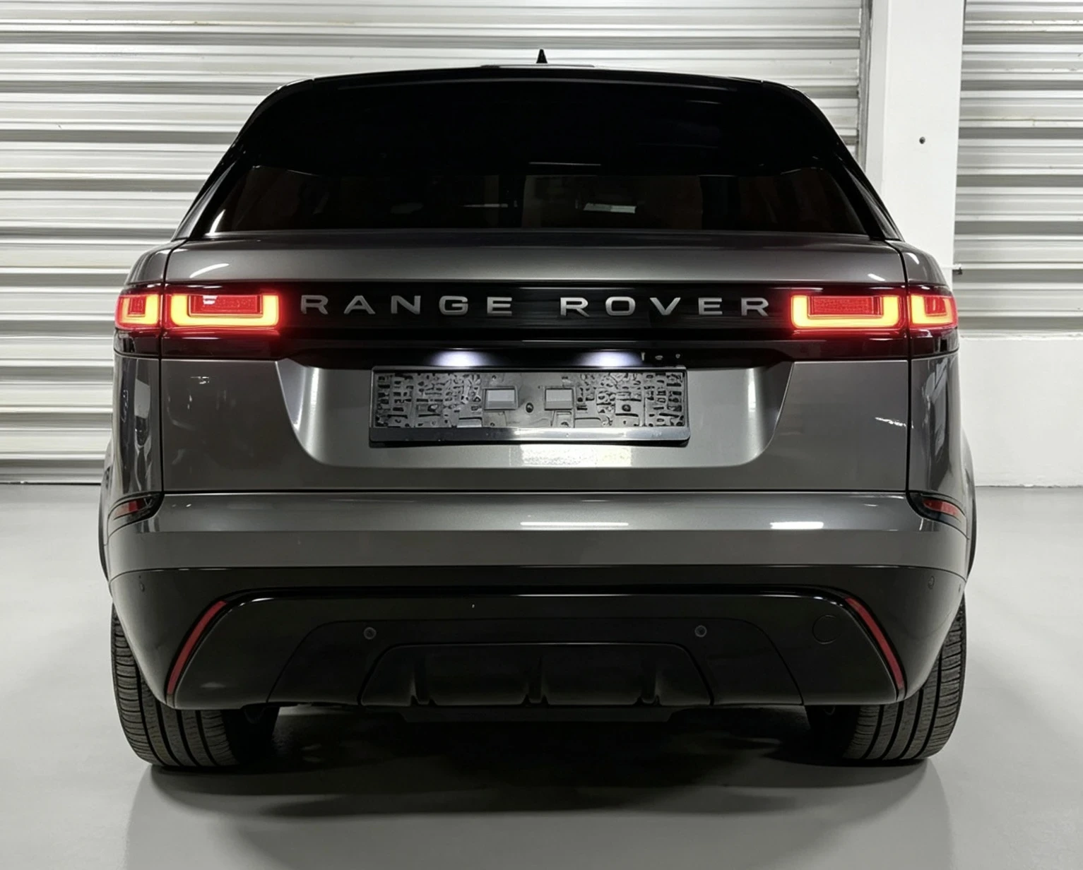 Land Rover Range Rover Velar 2.0D R-Dynamic | 6м. ГАРАНЦИЯ | Лизинг | Meridian , снимка 5 - Автомобили и джипове - 55941033