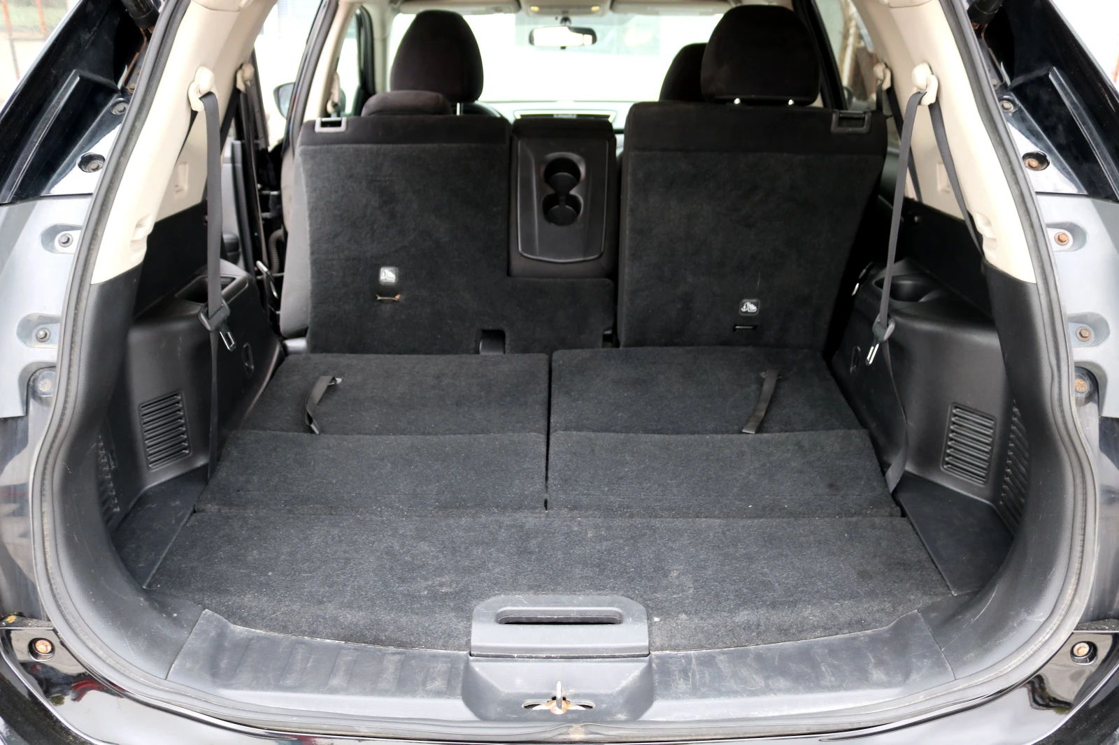Nissan Rogue SV 2.5 4x4 7 ����� | Mobile.bg � ����������� 10