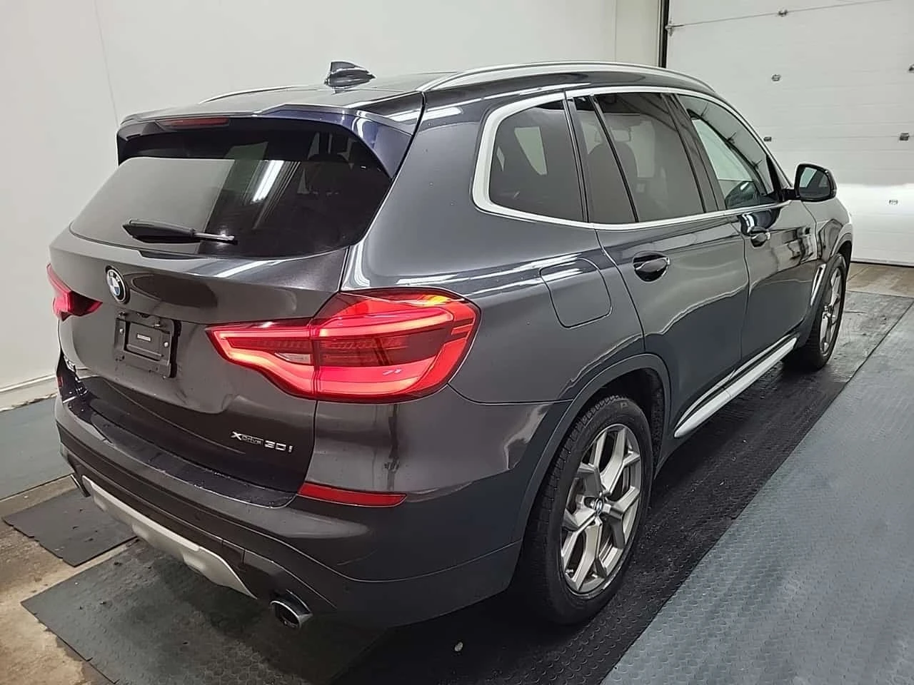 BMW X3 * Sports Activity Vehicle Xdrive30i * CARFAX *  | Mobile.bg � ����������� 2