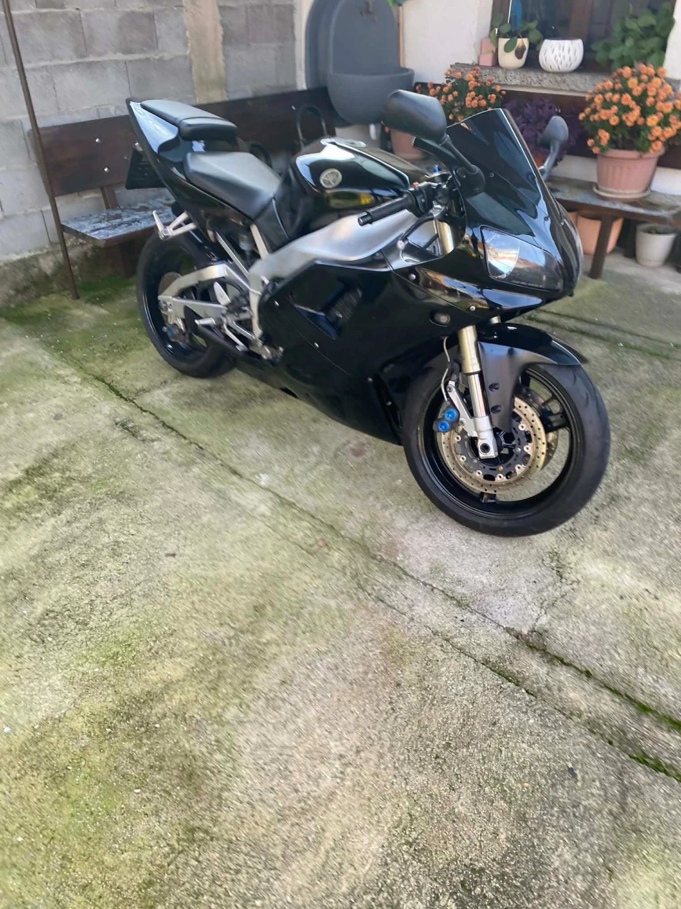 Yamaha YZF-R1 R1 - изображение 3