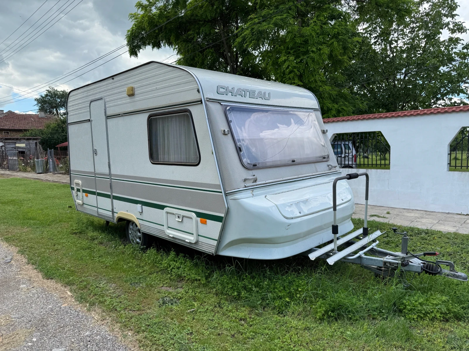 Каравана Chateau La Car 380, снимка 2 - Каравани и кемпери - 54910169