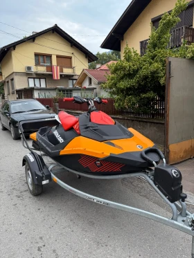 Обява за продажба на Джет Bombardier Sea Doo spark trixx 2 up ~16 333 лв. - изображение 1
