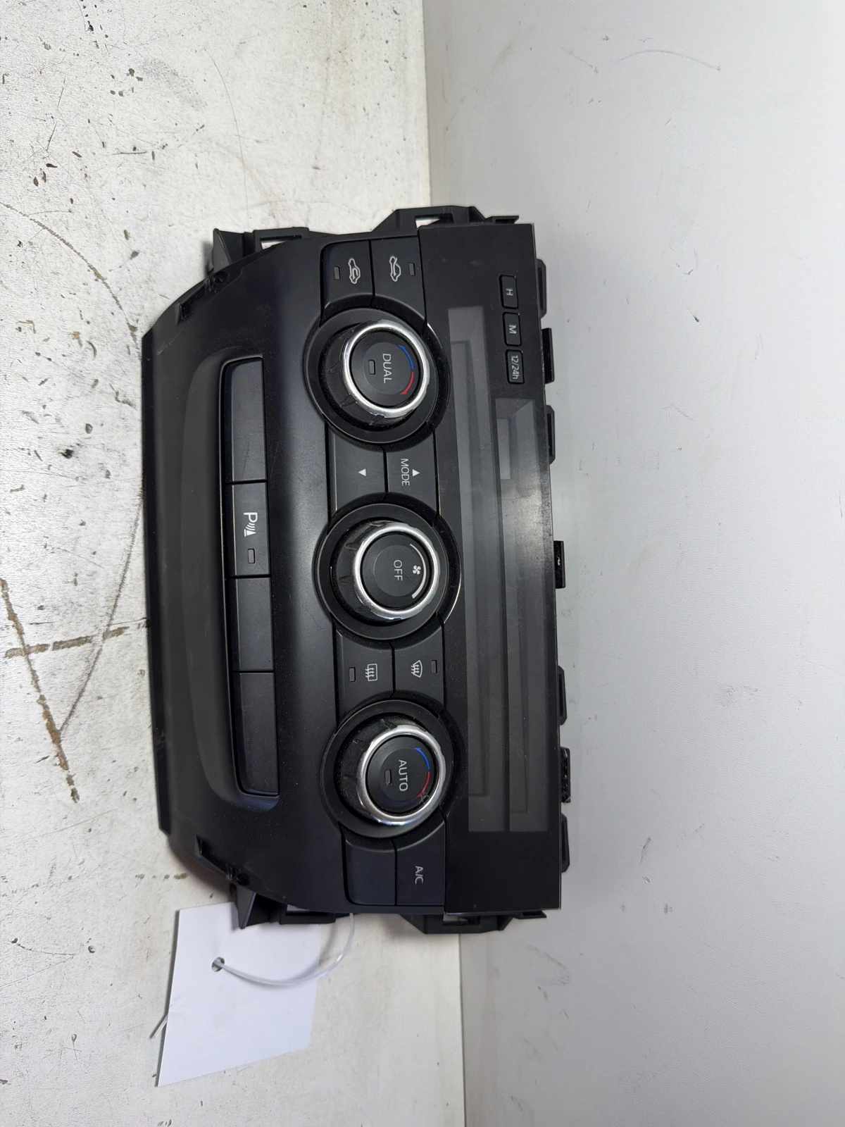 климатроник преден KH2561190G Мазда ЦХ 5 2.2D Skyactiv