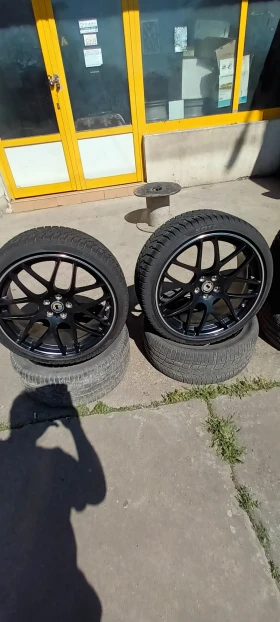Гуми с джанти Pirelli 285/30R20, снимка 2