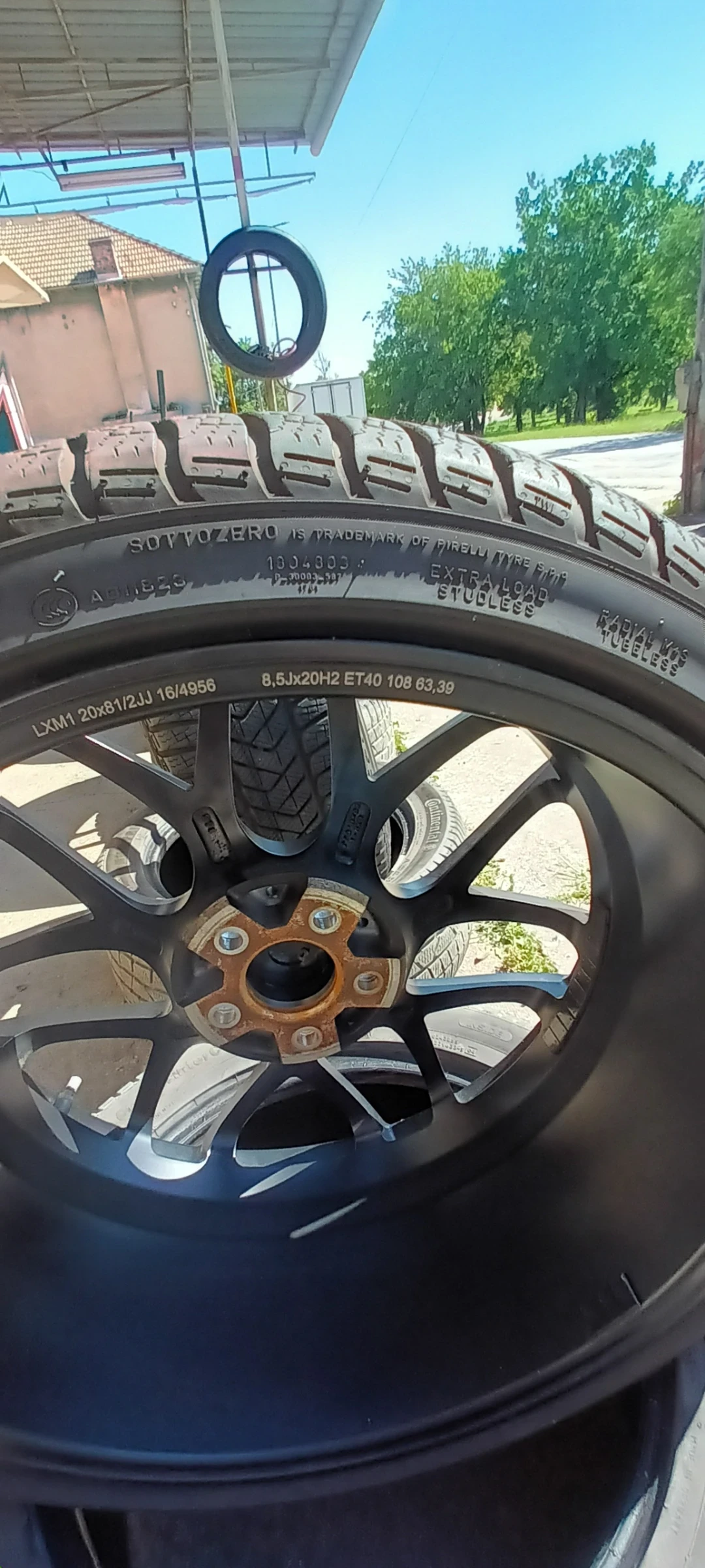 Гуми с джанти Pirelli 285/30R20, снимка 6 - Гуми и джанти - 54751435
