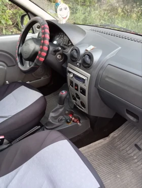 Dacia Logan 1.4 MPI комби , снимка 7