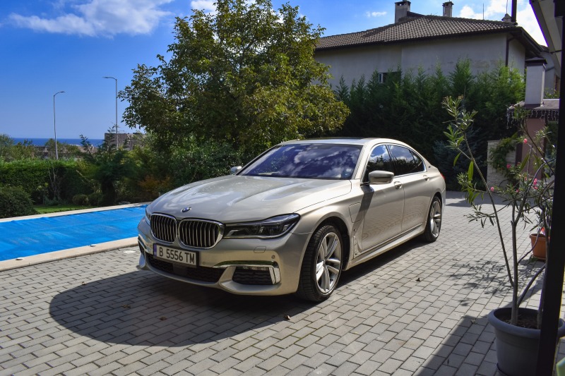 BMW 740 Le X-Drive Performance [M Pack], снимка 1 - Автомобили и джипове - 45426794