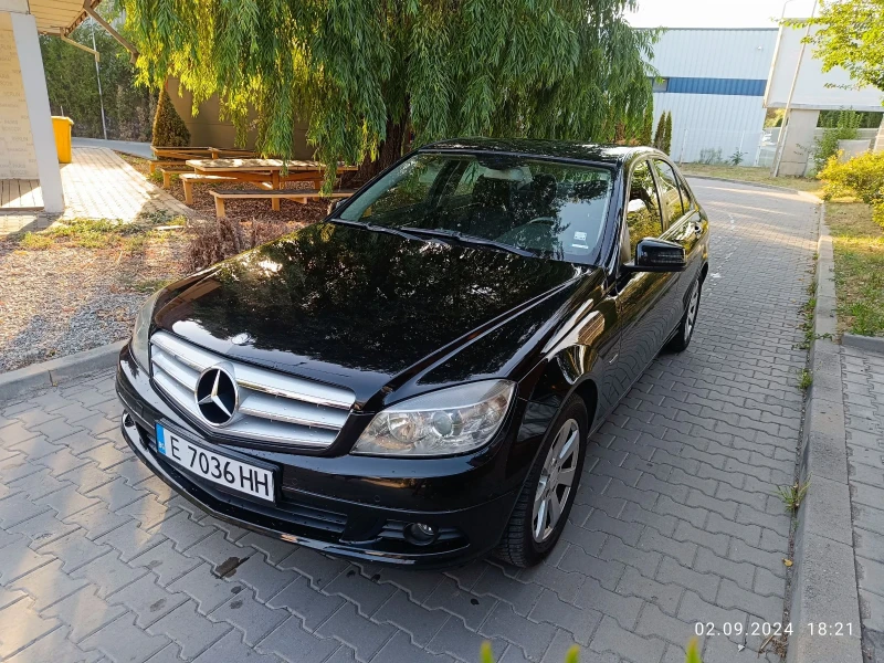 Mercedes-Benz C 180 1.8  с ГАЗ, снимка 1 - Автомобили и джипове - 46324181