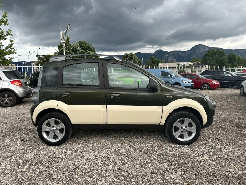 Fiat Panda 1.3Mjet-70kc CROSS, снимка 2 - Автомобили и джипове - 46388874