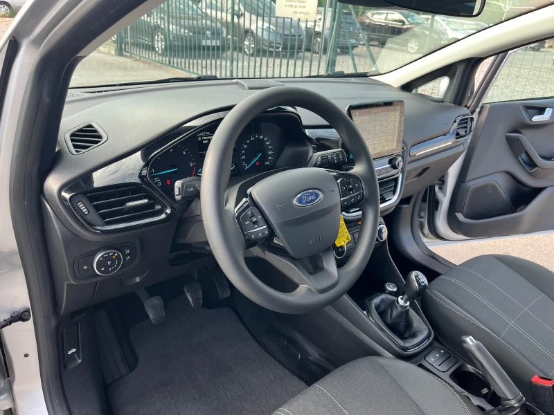 Ford Fiesta Navi, снимка 8 - Автомобили и джипове - 47025617