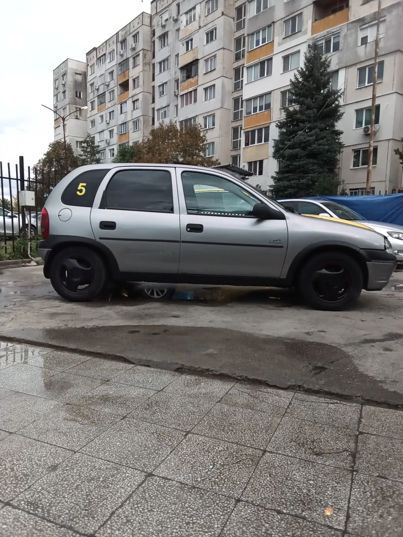 Opel Corsa Gaz benzin, снимка 16 - Автомобили и джипове - 47488388