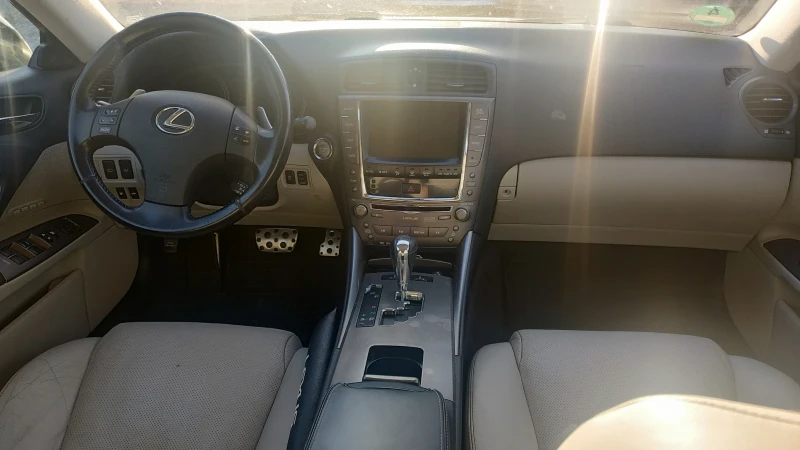 Lexus IS 250 Facelift/Auto/Luxury/Vland/, снимка 7 - Автомобили и джипове - 47496554