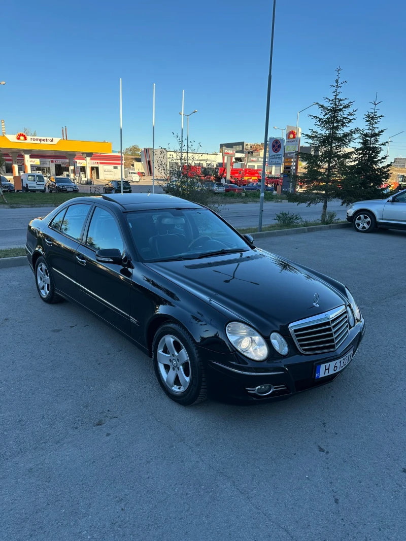 Mercedes-Benz E 320 V6 НОВИ ВЕРИГИ/ПАНОРАМА, снимка 2 - Автомобили и джипове - 47680833