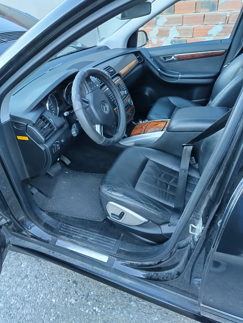 Mercedes-Benz R 320, снимка 7 - Автомобили и джипове - 48087540