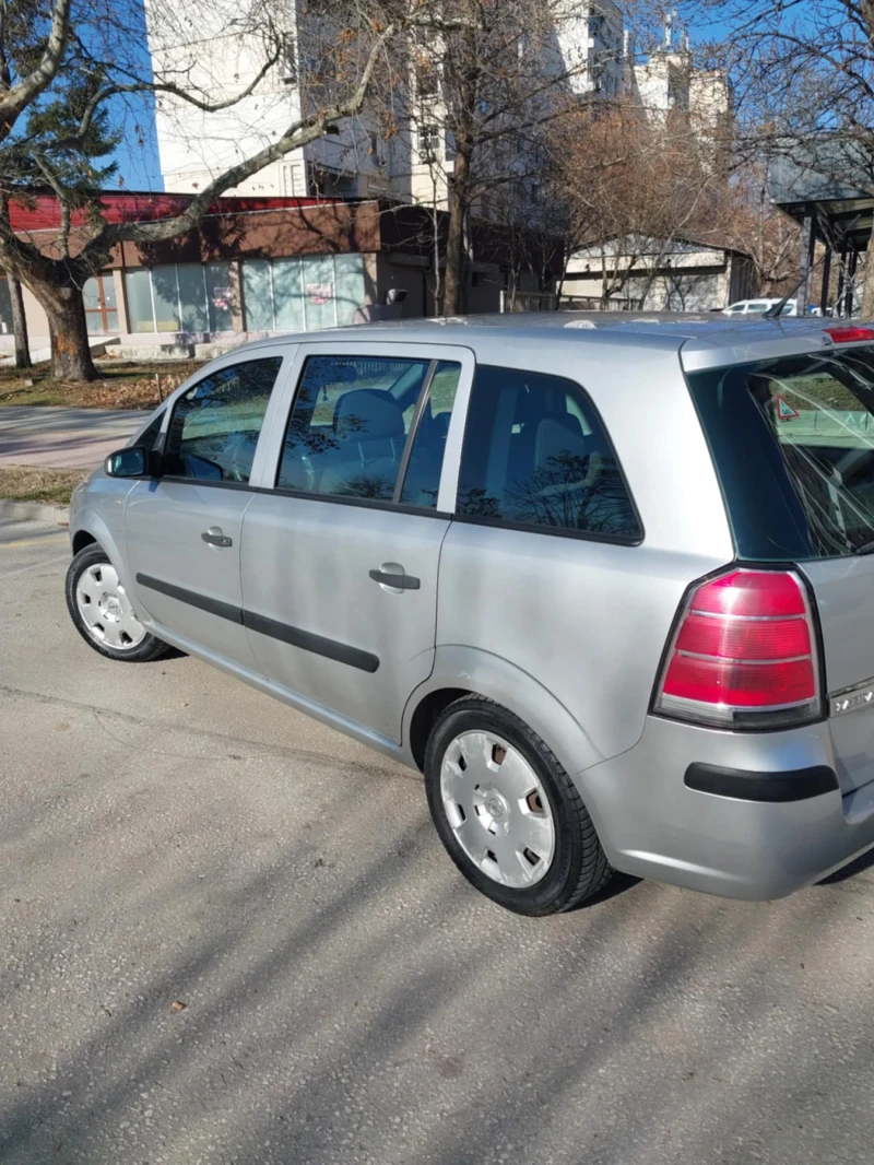 Opel Zafira, снимка 7 - Автомобили и джипове - 49082201