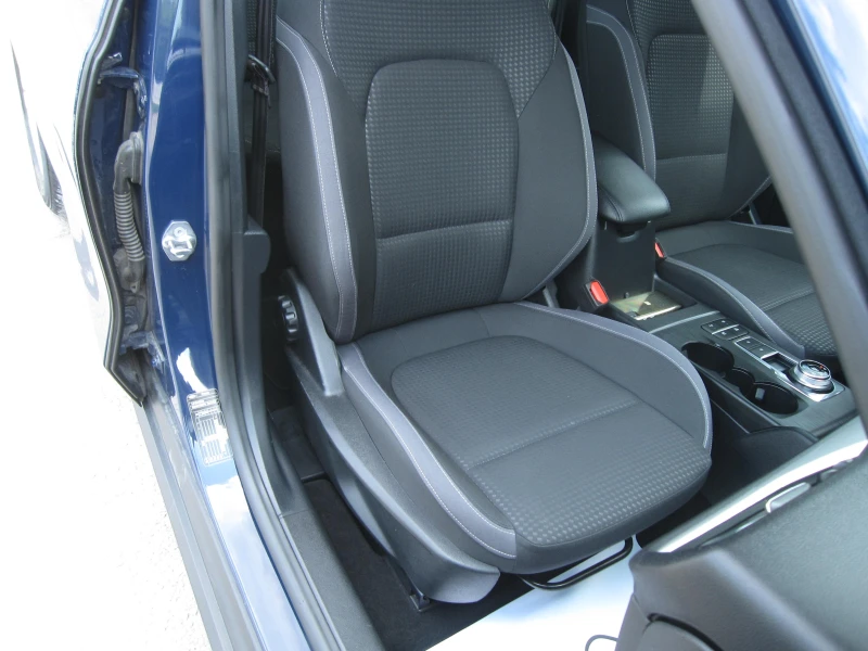 Ford Focus Автомат, 1, 5 d, NAVI, Камера, снимка 14 - Автомобили и джипове - 50748139