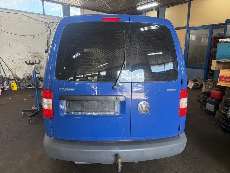 VW Caddy, снимка 4 - Автомобили и джипове - 51724259
