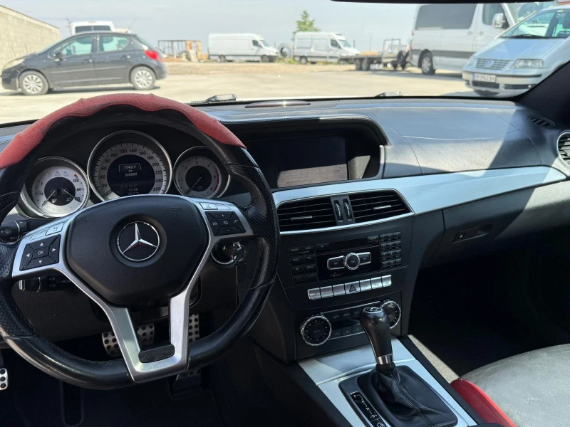 Mercedes-Benz C 200, снимка 3 - Автомобили и джипове - 52111324