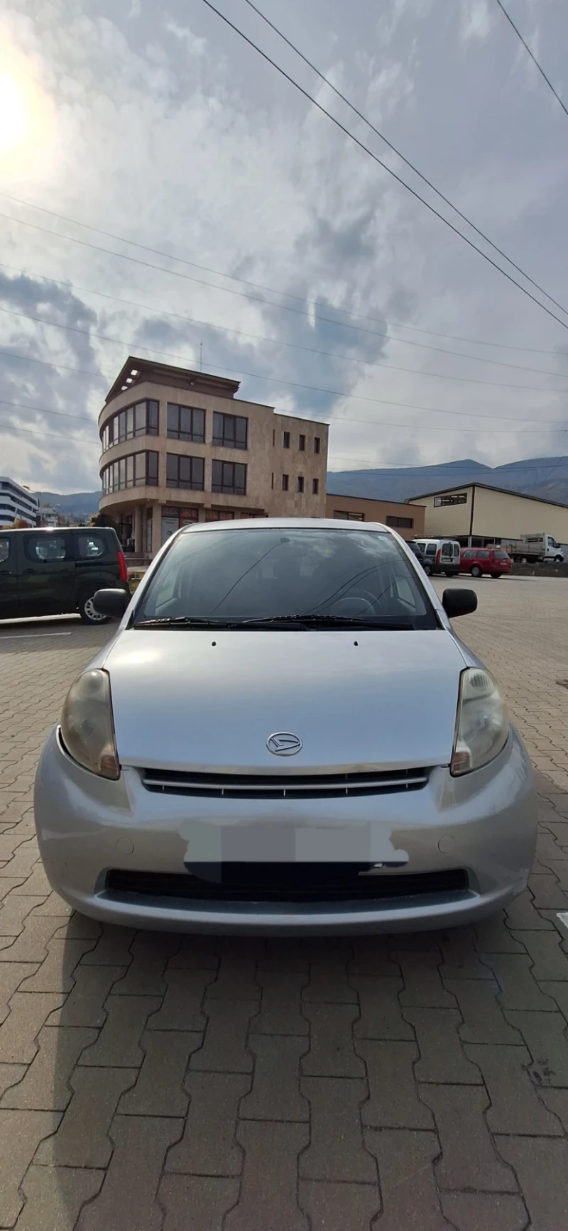 Daihatsu Sirion 1.0 LPG, снимка 7 - Автомобили и джипове - 52657363