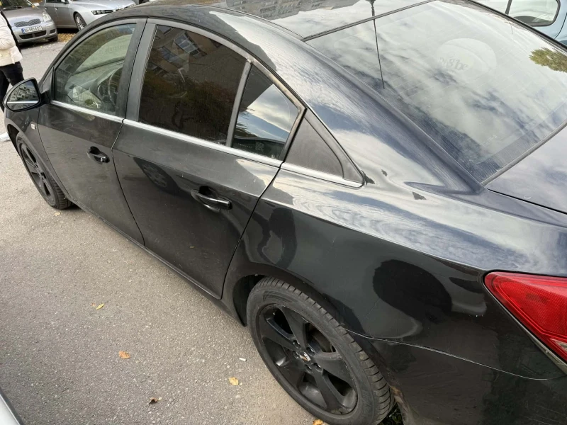 Chevrolet Cruze, снимка 6 - Автомобили и джипове - 52648798