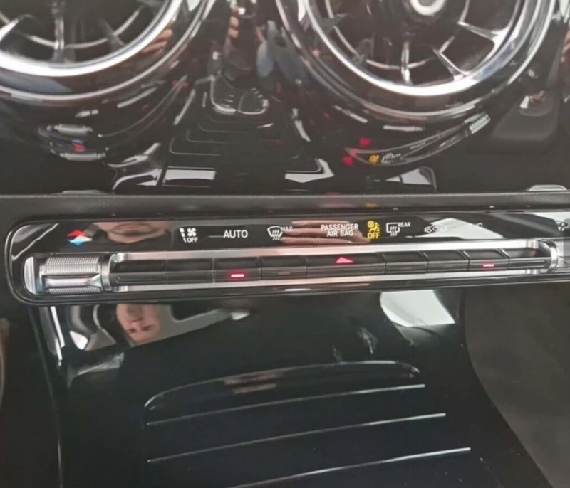 Mercedes-Benz A 200 D, снимка 16 - Автомобили и джипове - 53168786