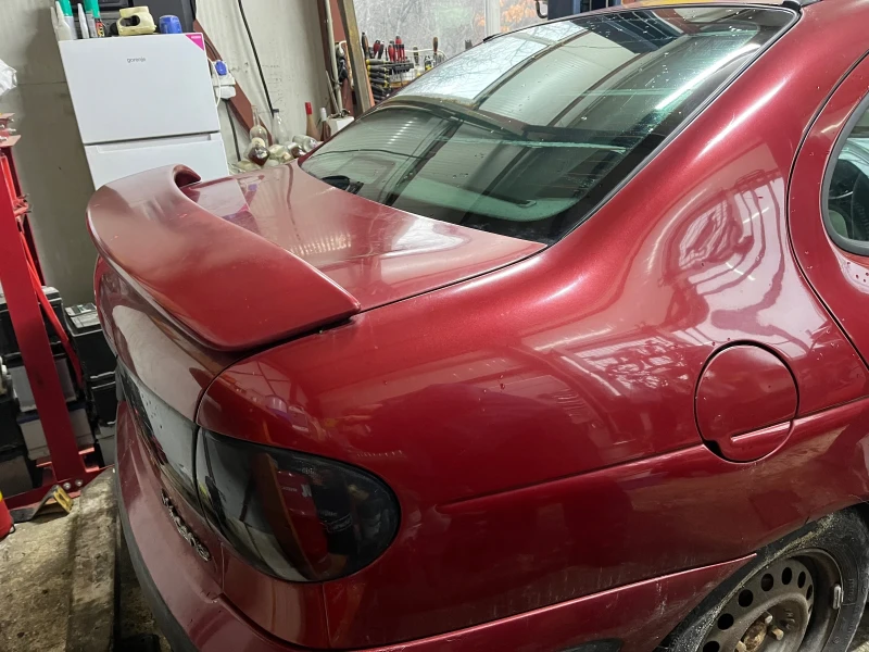 Renault Megane 1.6 , снимка 3 - Автомобили и джипове - 53257331