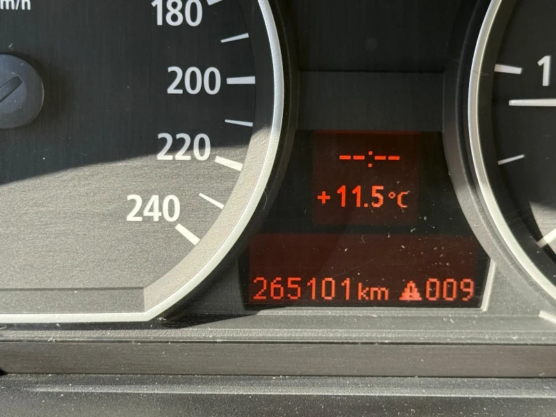 BMW 120, снимка 3 - Автомобили и джипове - 53586433