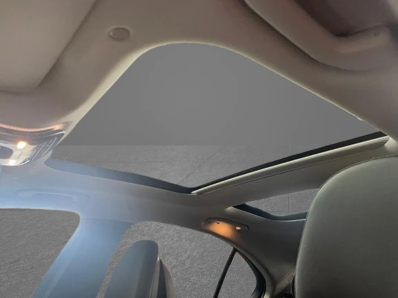 Mercedes-Benz C 300 4Matic = AMG Line = Гаранция, снимка 5 - Автомобили и джипове - 52948353