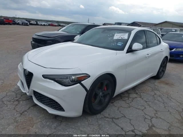 Alfa Romeo Giulia TI RWD, снимка 2 - Автомобили и джипове - 53005410