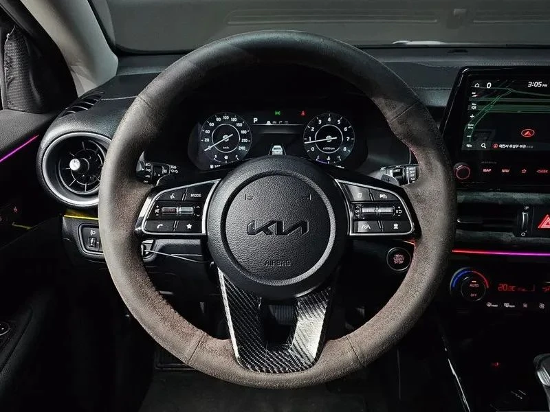 Kia K3, снимка 13 - Автомобили и джипове - 56690509