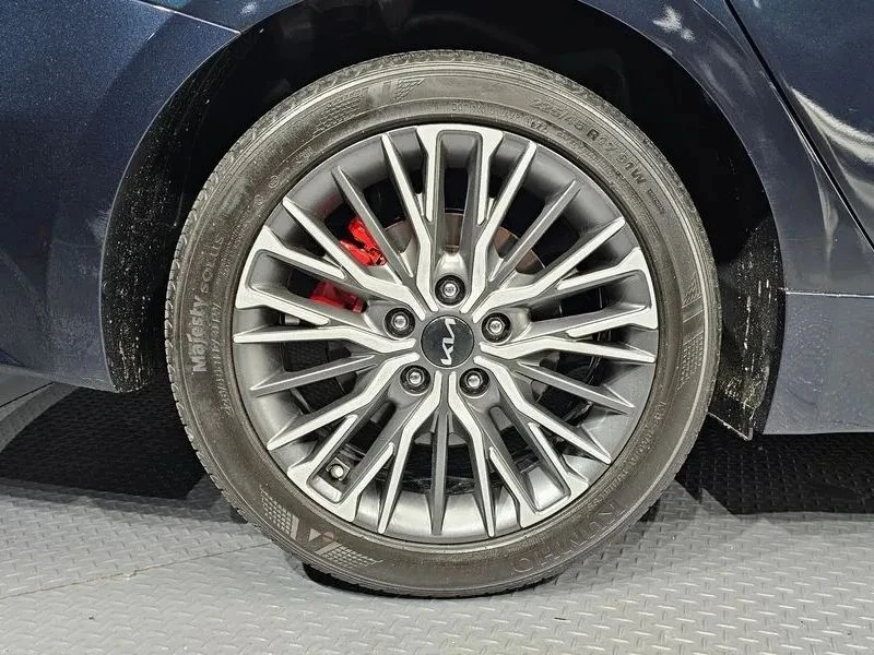 Kia K3, снимка 5 - Автомобили и джипове - 56690509