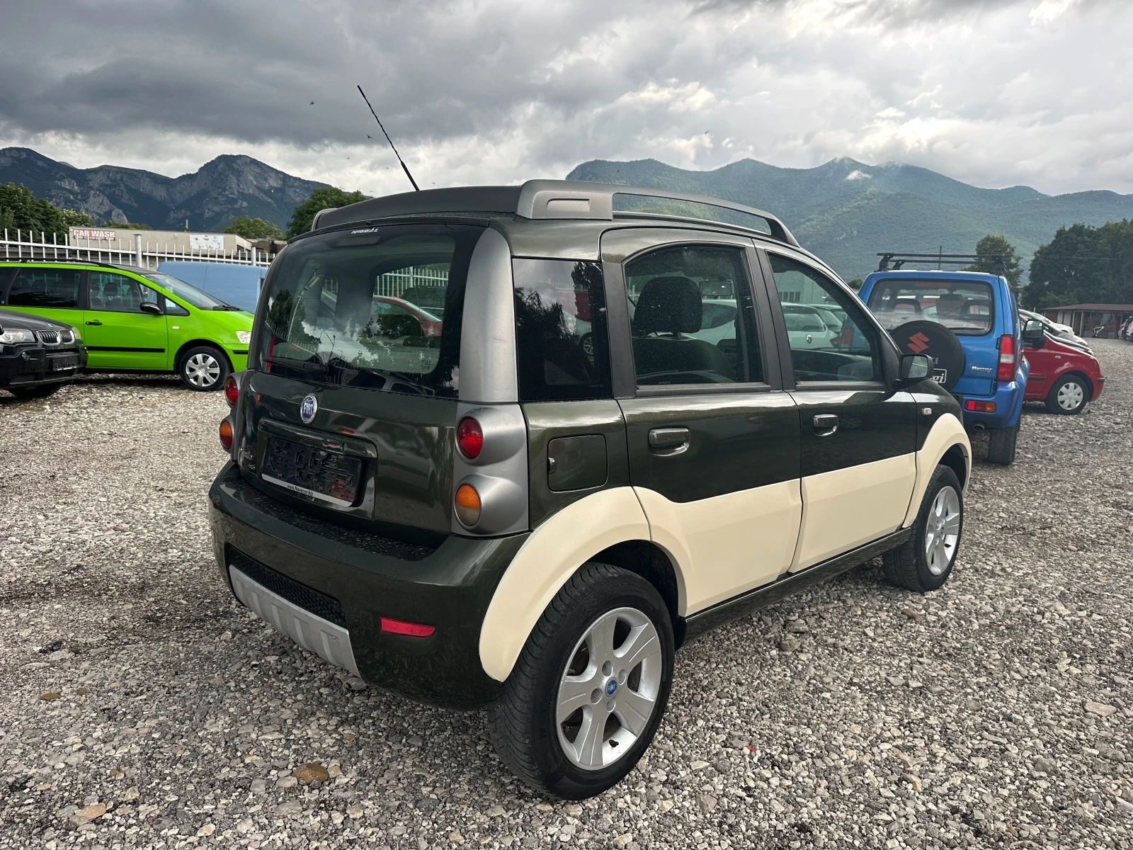 Fiat Panda 1.3Mjet-70kc CROSS - изображение 3