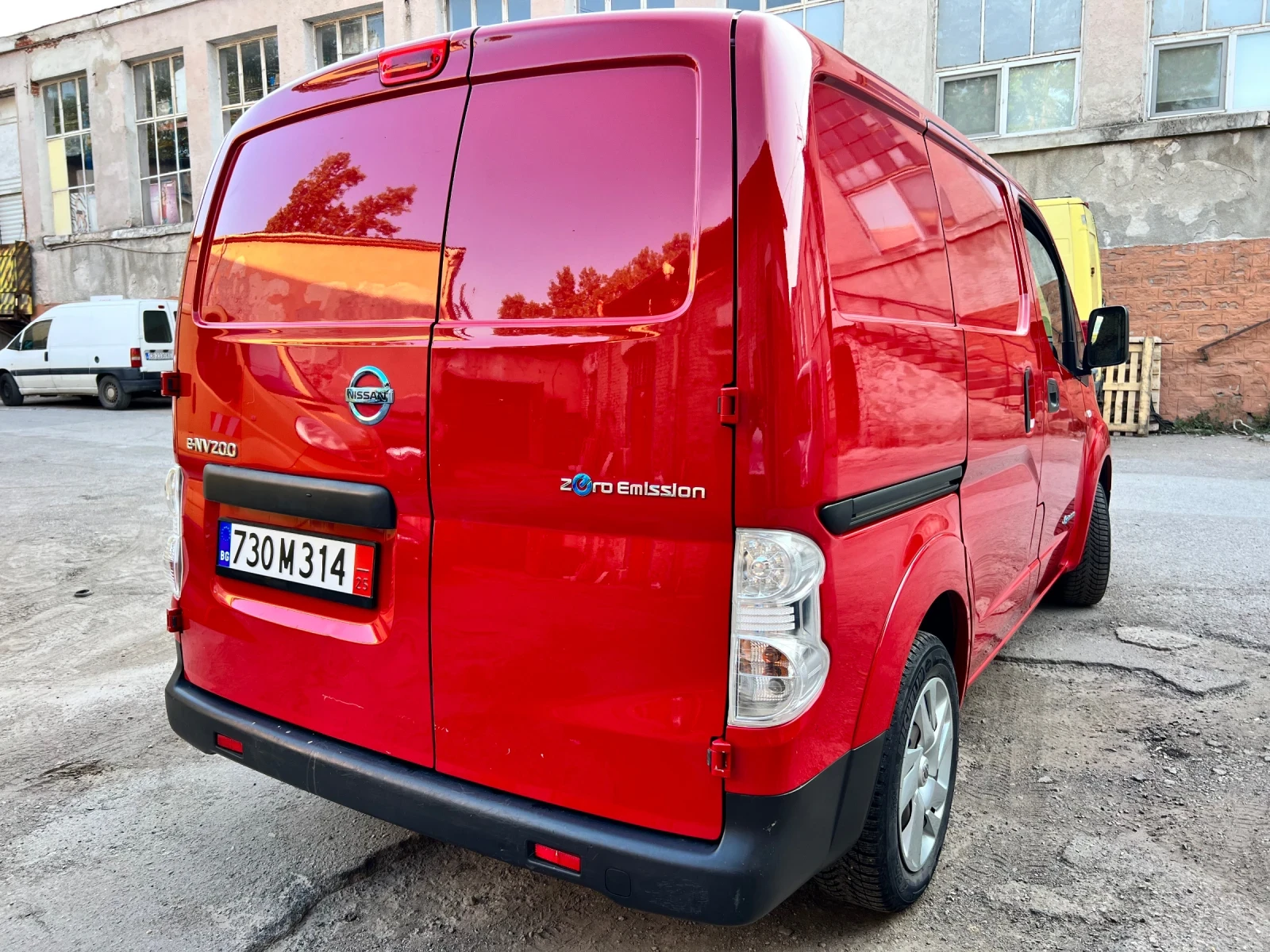 Nissan e-NV200 Van Courier 4 porte / 40 kWh - изображение 5