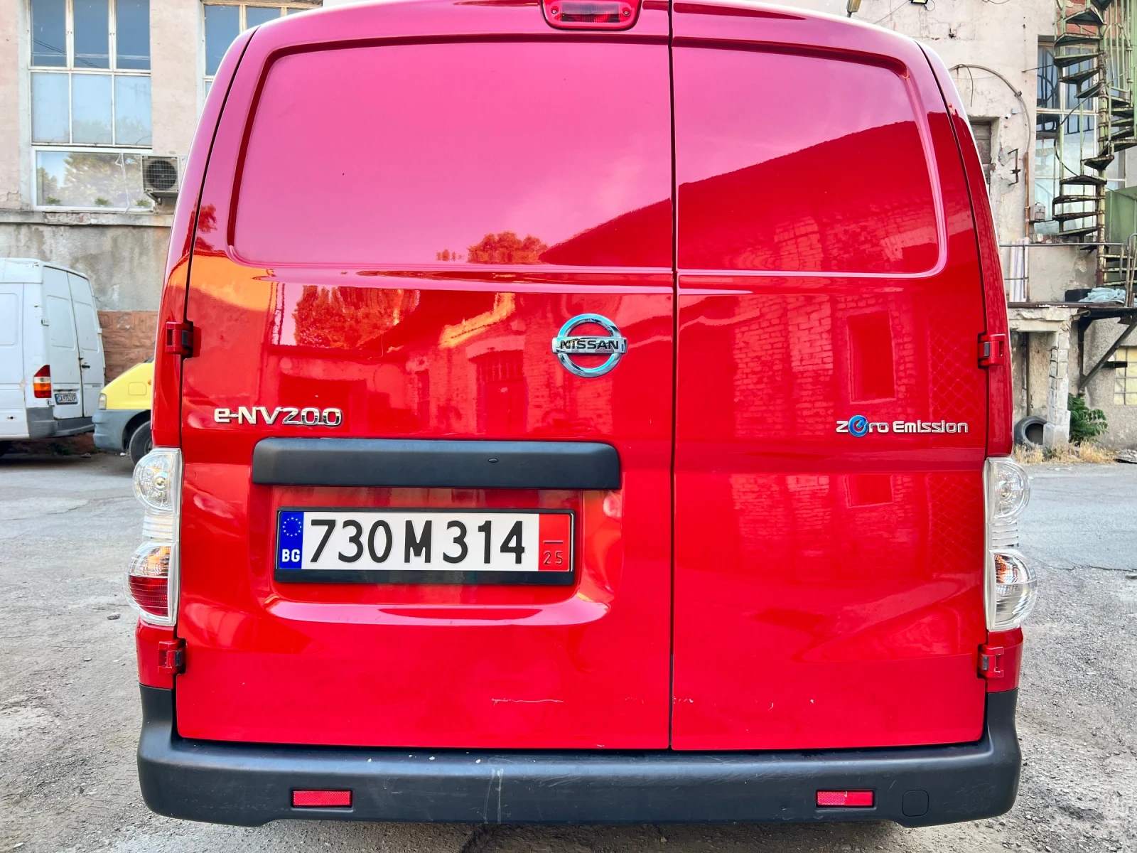 Nissan e-NV200 Van Courier 4 porte / 40 kWh - изображение 7