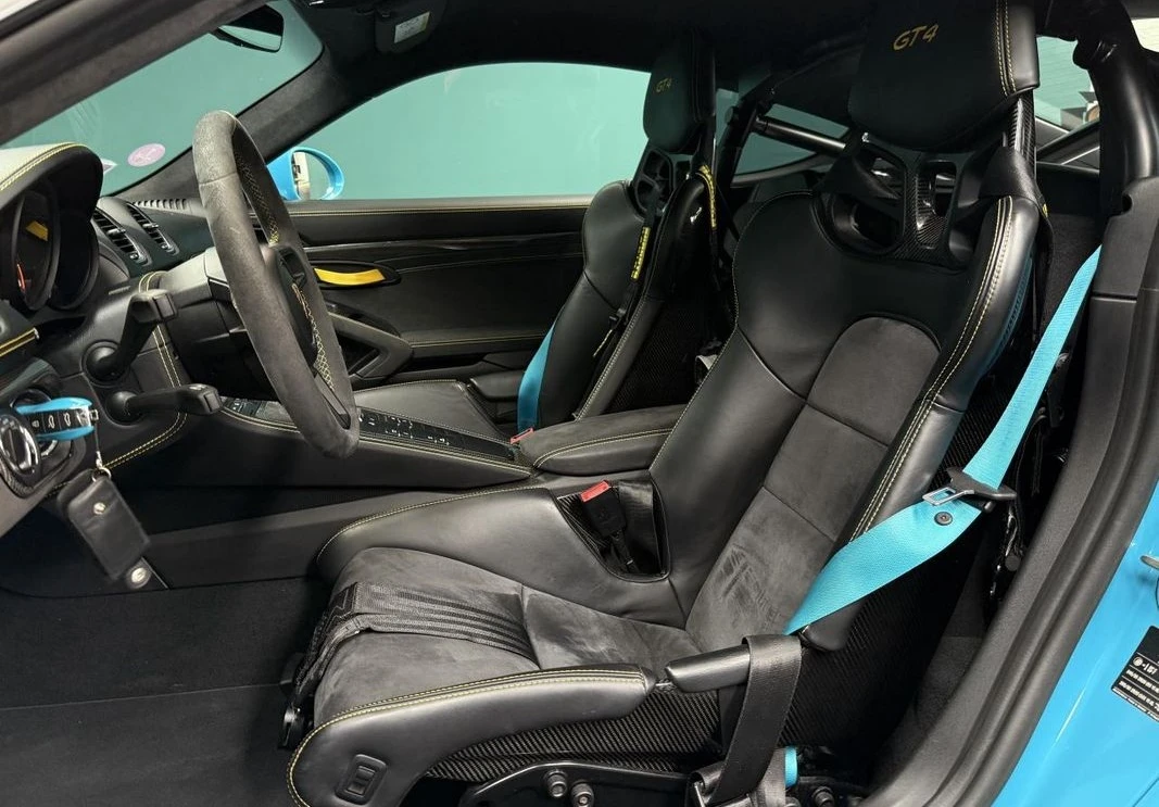 Porsche Cayman GT4 718 - изображение 10