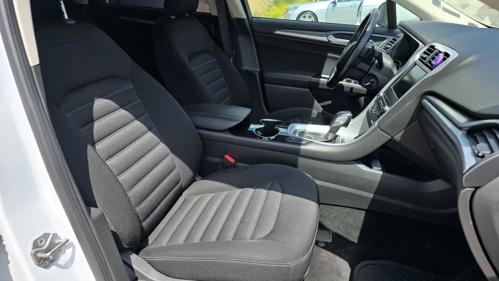 Ford Mondeo 1.5 EcoBoost Automatic 131.000km | Mobile.bg — изображение 15