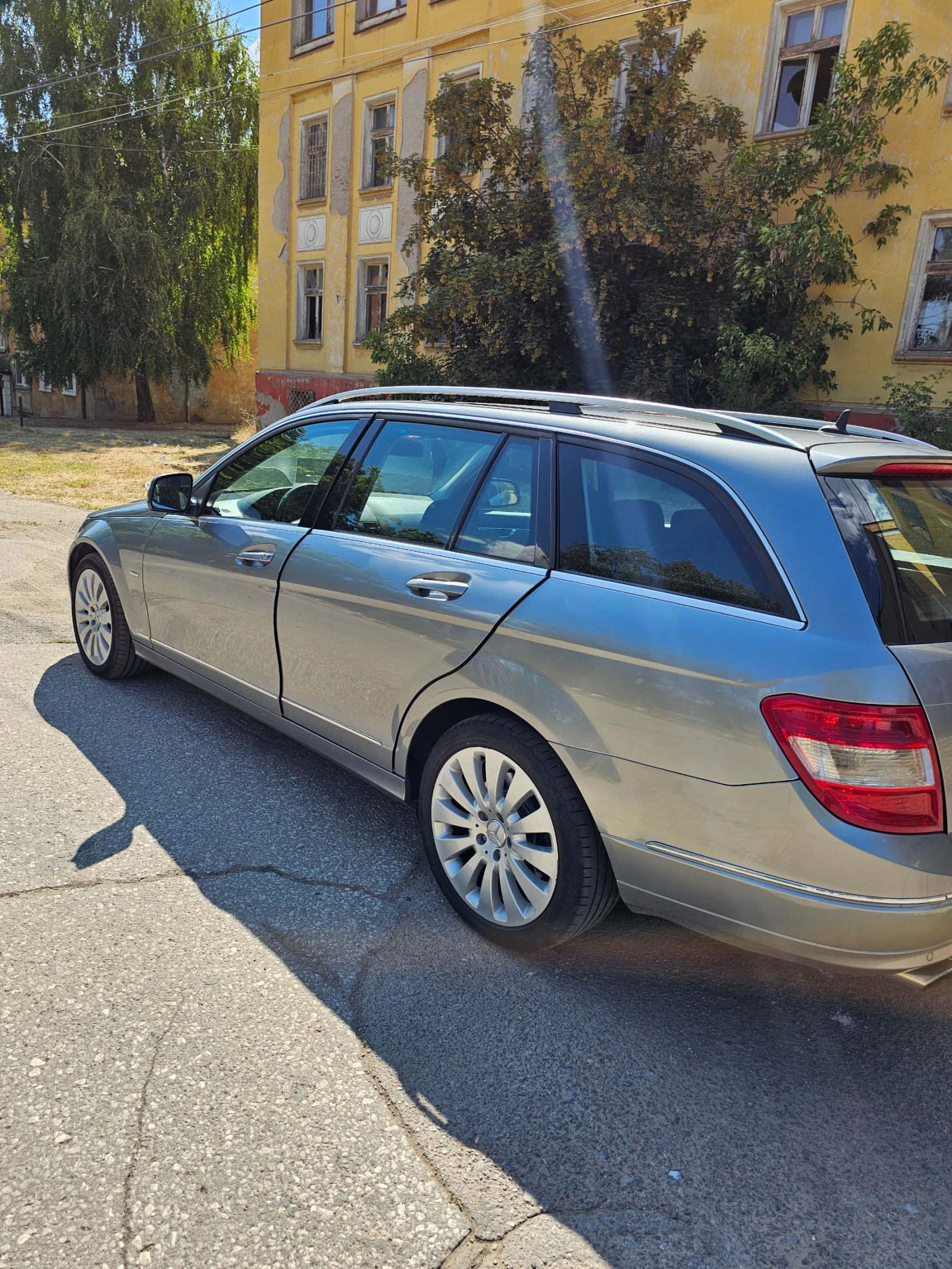 Mercedes-Benz C 320 7g tronic - изображение 4