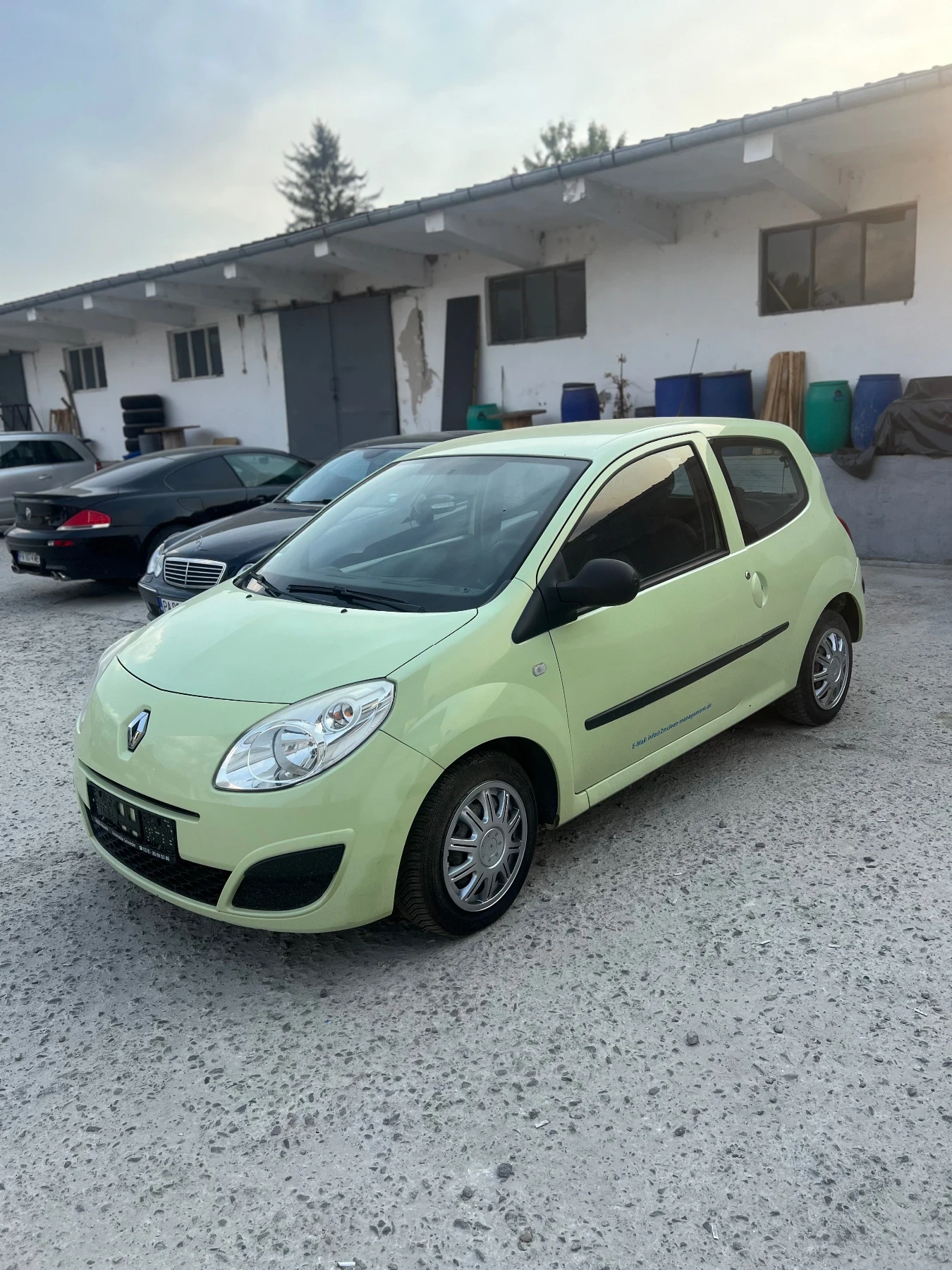 Renault Twingo  - изображение 2