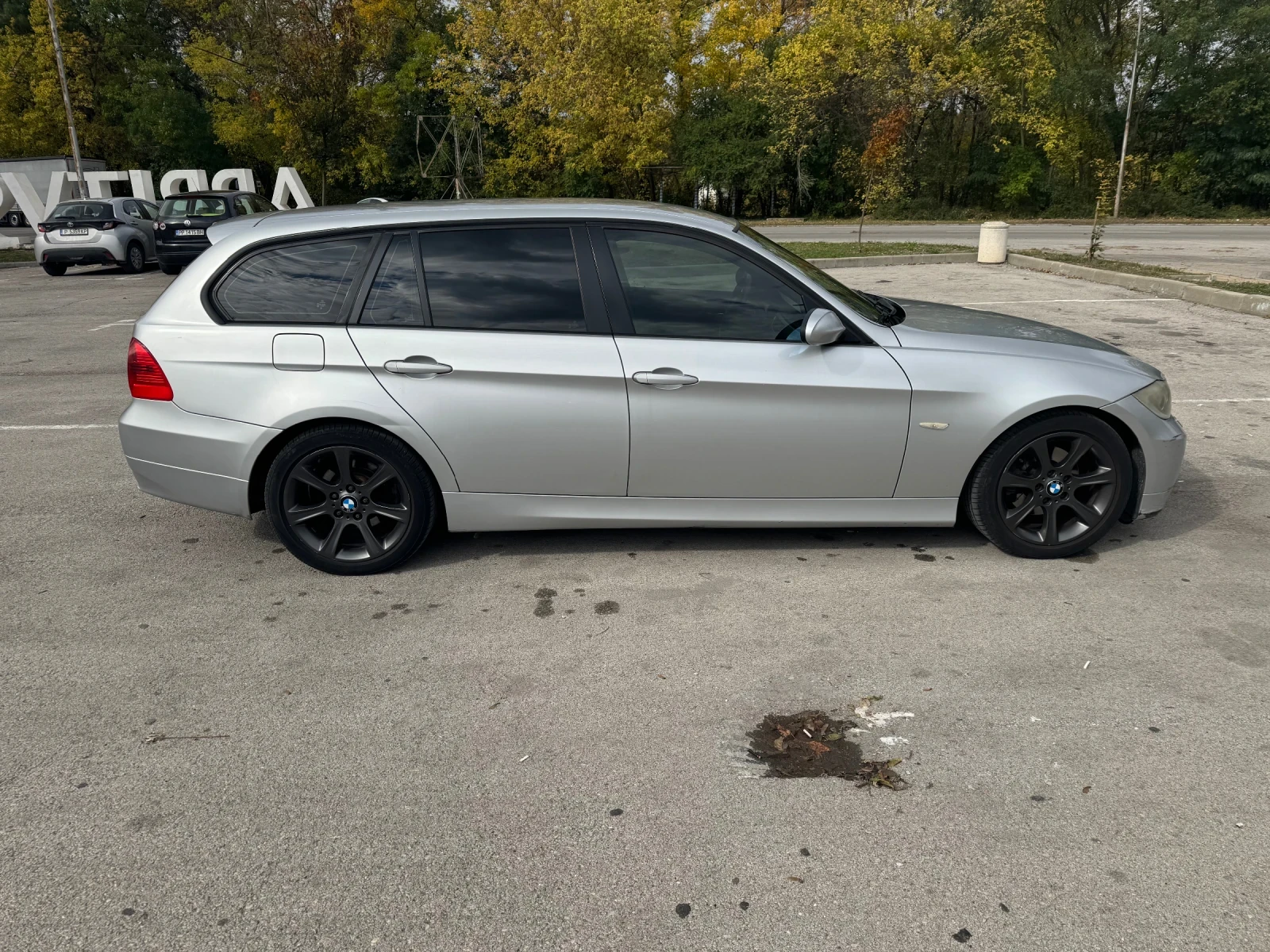 BMW 320 E91 - изображение 8