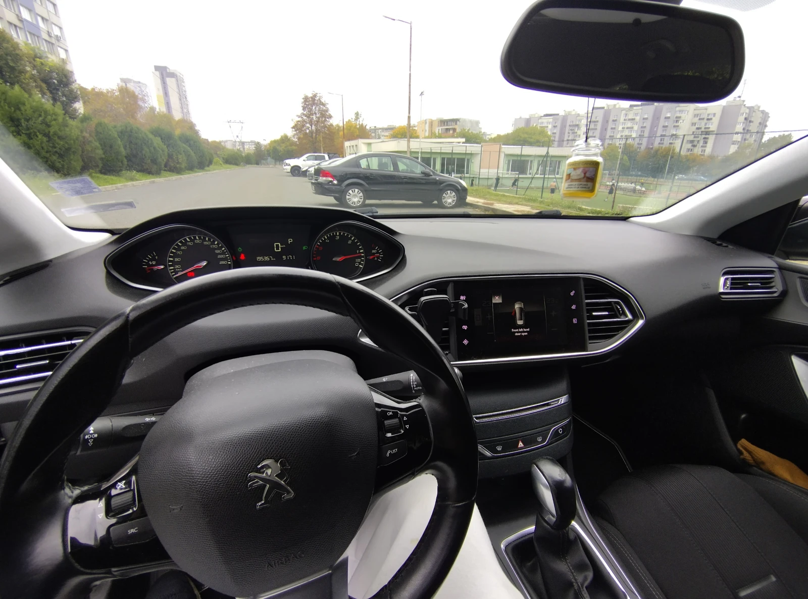 Peugeot 308 2.0 HDI - изображение 3
