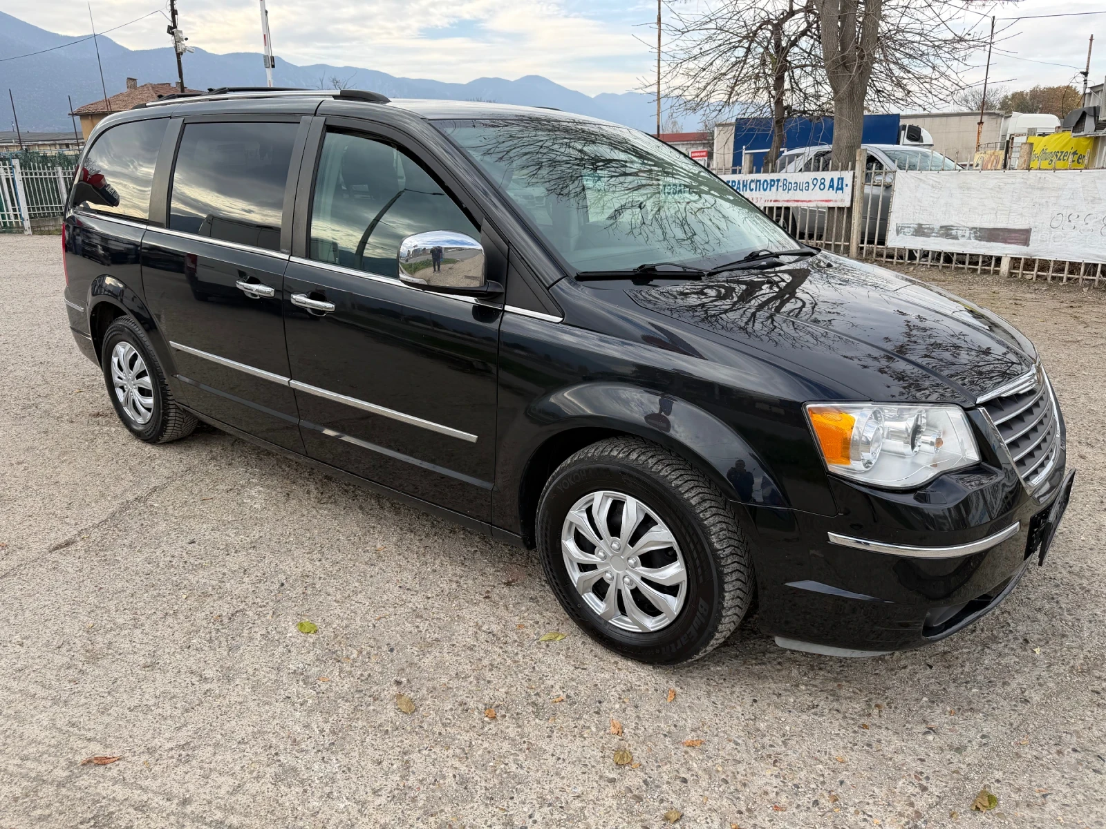 Chrysler Gr.voyager 3.8-LIMITED - изображение 2