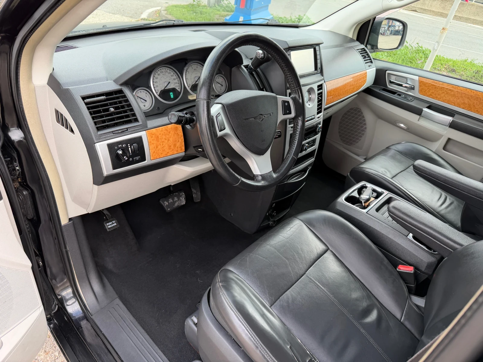 Chrysler Gr.voyager 3.8-LIMITED - изображение 8