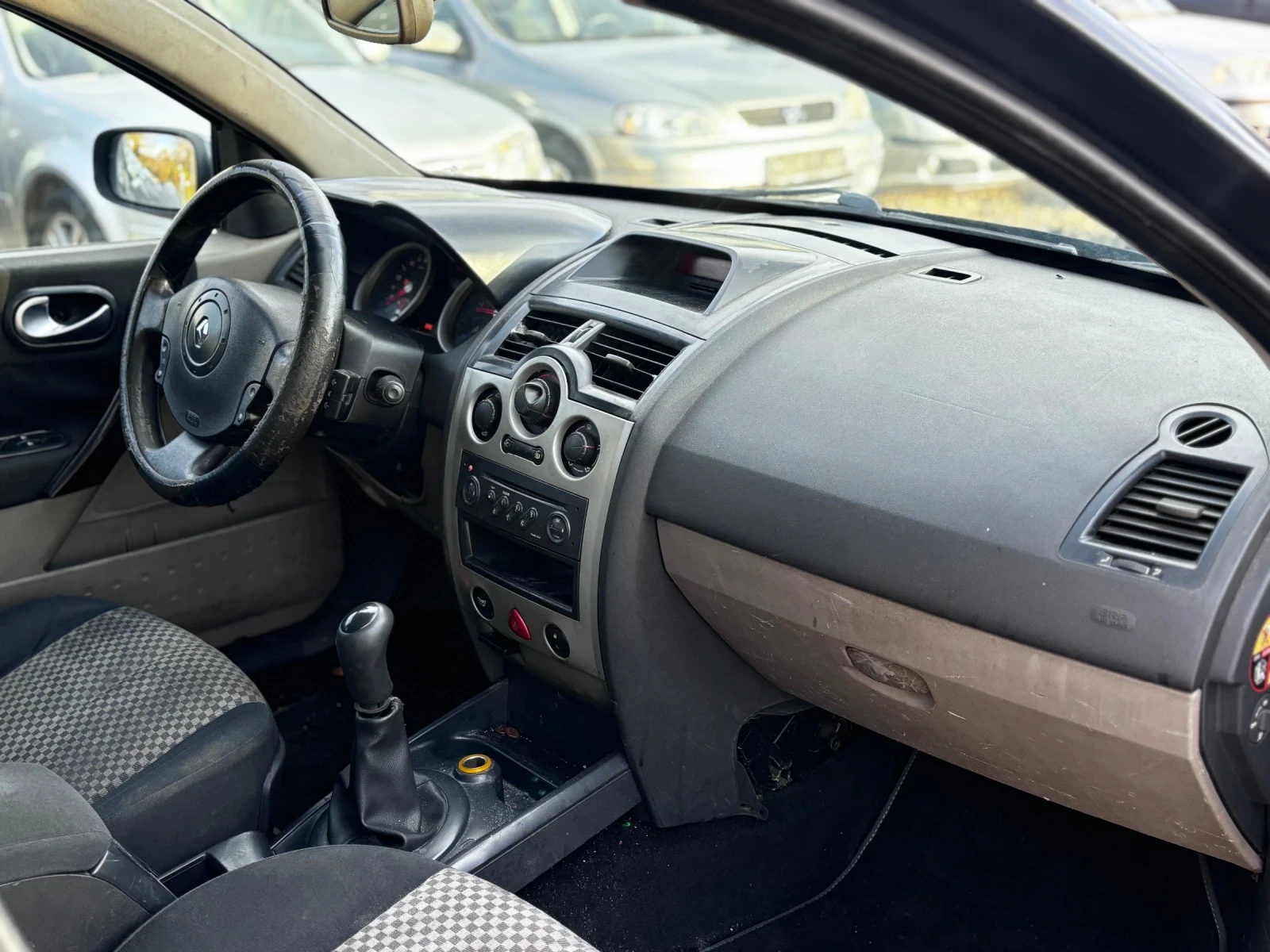 Renault Megane 1.5 dci - изображение 10