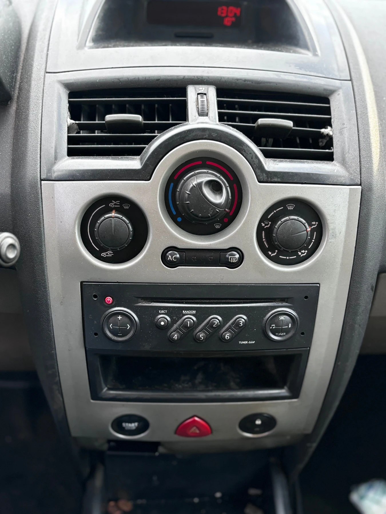 Renault Megane 1.5 dci - изображение 9