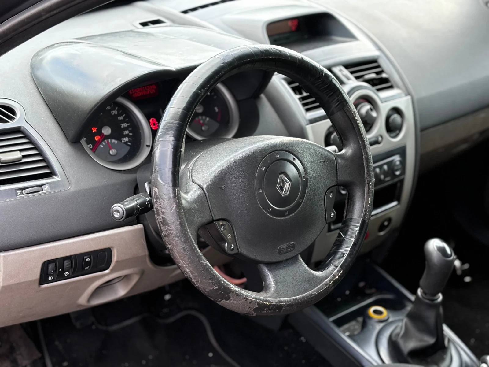 Renault Megane 1.5 dci - изображение 8