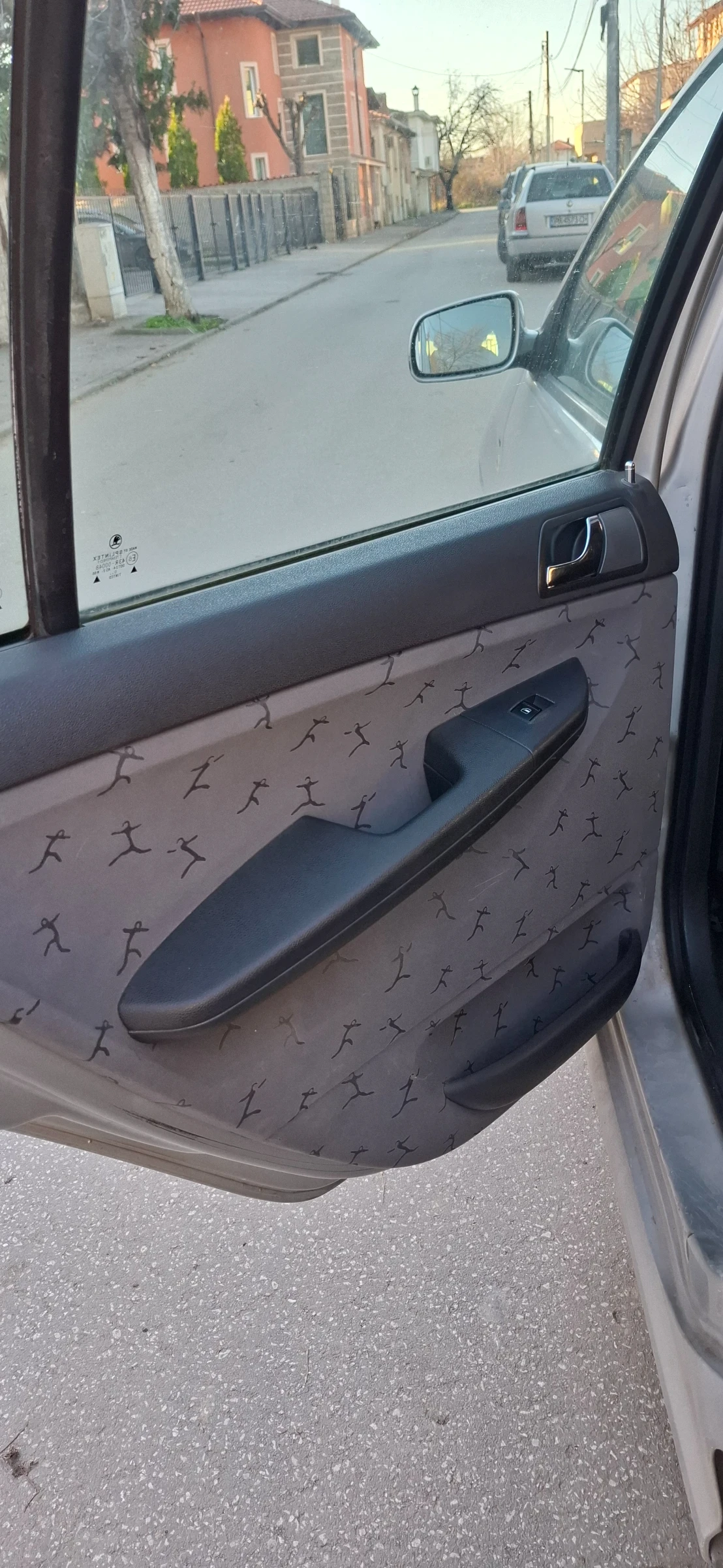 Skoda Fabia | Mobile.bg � ����������� 15