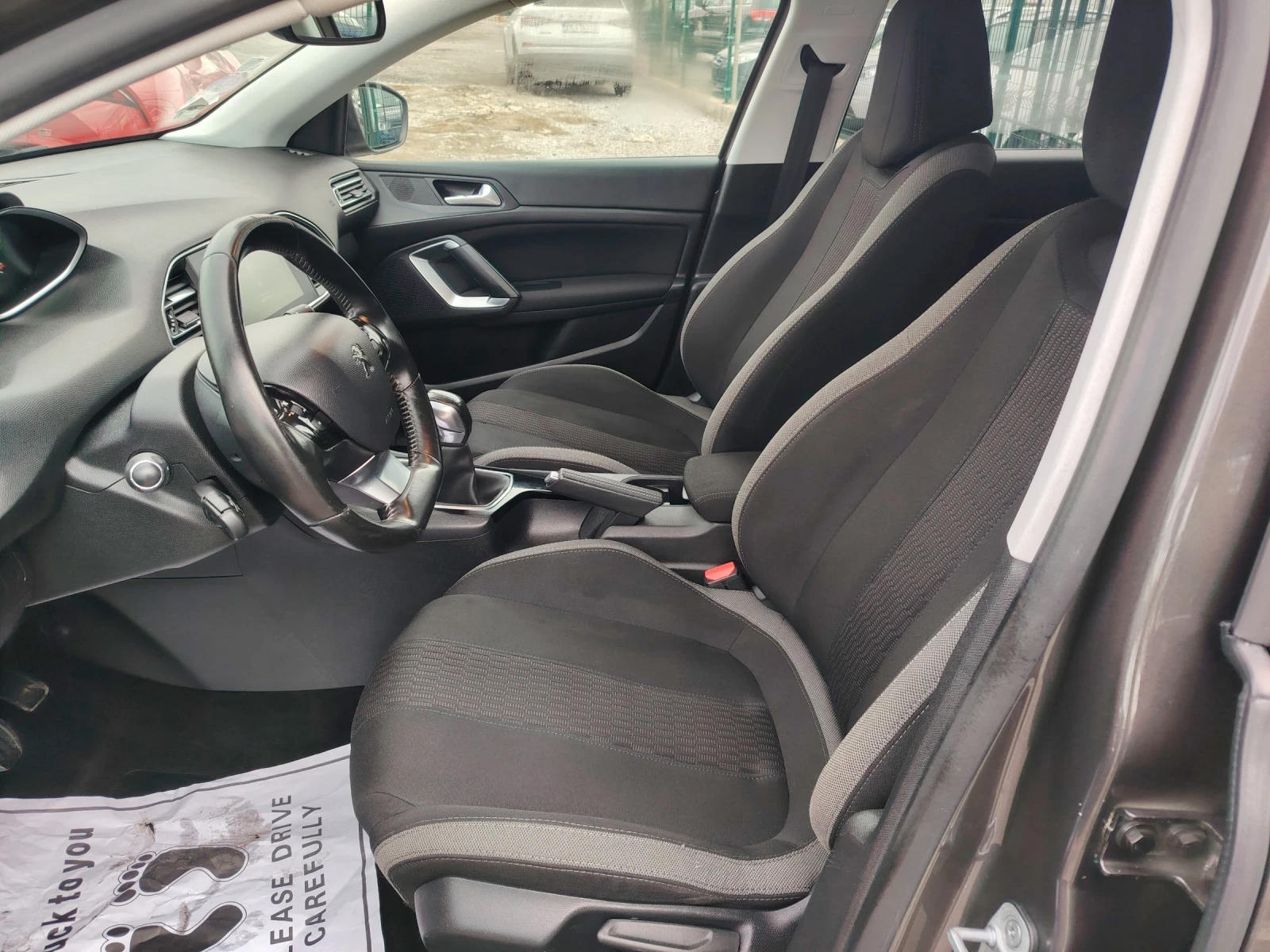 Peugeot 308 1.2 turbo 100�.�� | Mobile.bg � ����������� 8